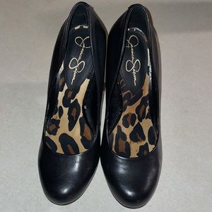 Jessica Simpson heels size 8.5